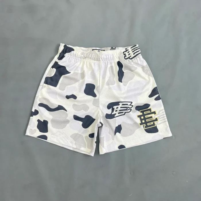 EE Basic short Front white